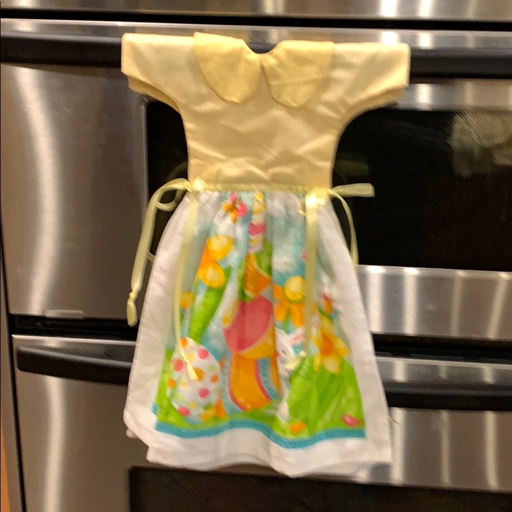 Hand towel to dry your hands